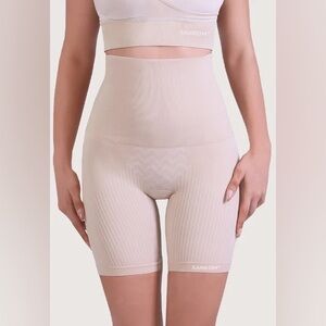 Sankom Switzerland Compression Shaping Shorts